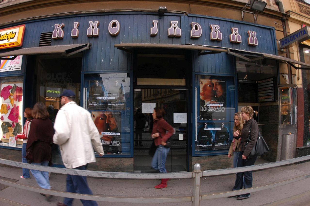 Kino Jadran, ulaz